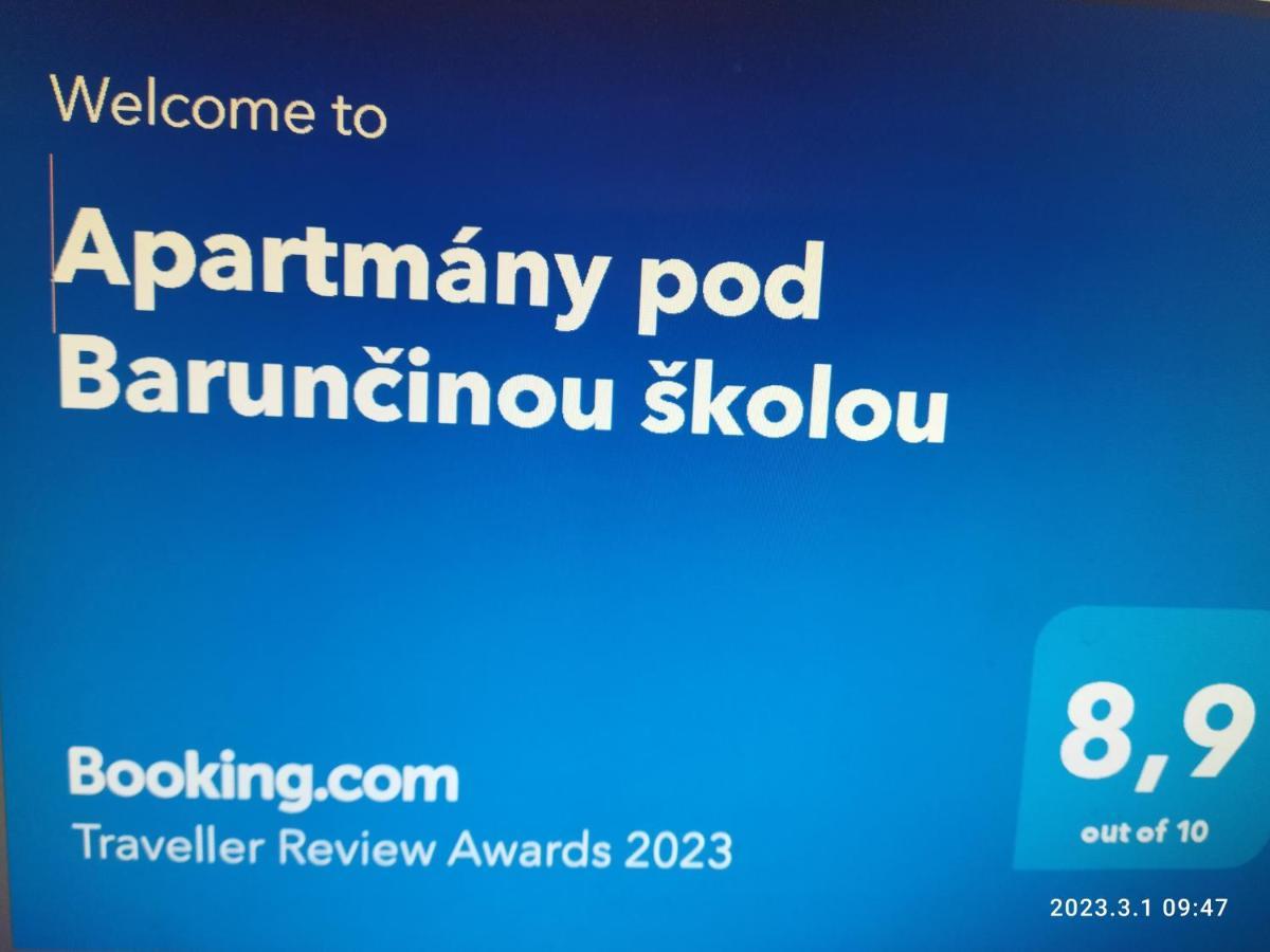 Apartmany Pod Baruncinou Skolou Česká Skalice Bagian luar foto