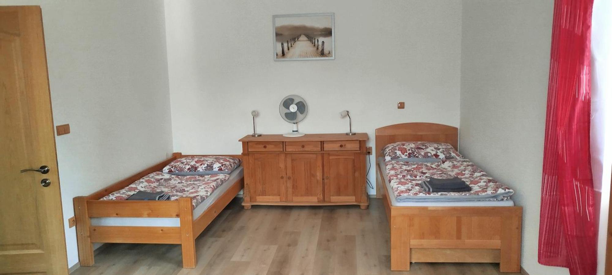 Apartmany Pod Baruncinou Skolou Česká Skalice Bagian luar foto