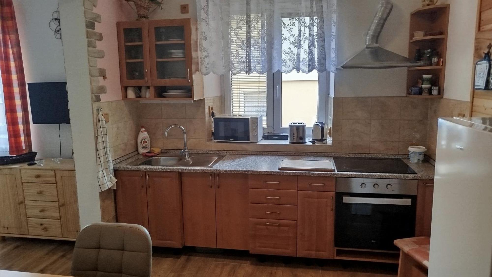 Apartmany Pod Baruncinou Skolou Česká Skalice Bagian luar foto